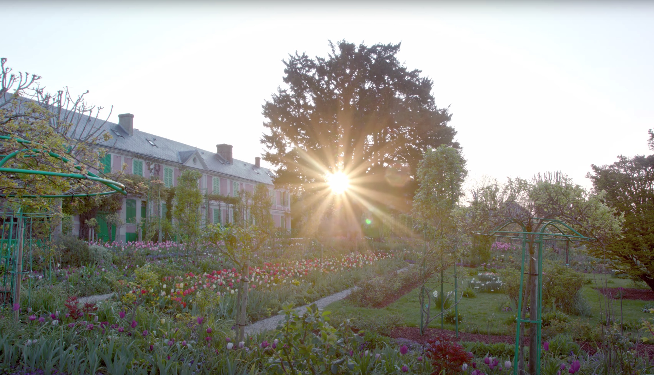 Jardins de Claude Monet habillés d’avril et de printemps…